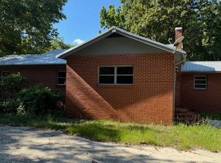 2565 SW Pinemount Rd, Lake City, FL 32024