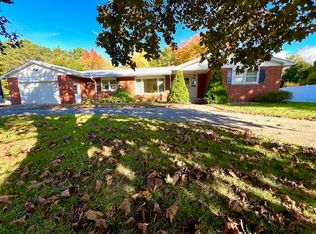 3554 Lo Al Dr, Ravenna, MI 49451