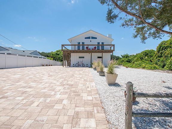 3rd image of 5069 Alta Vista Ave