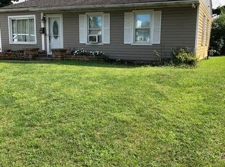 593 Ridgefield Rd, Newark, OH 43055
