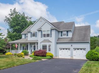 15 Ridgley St, Hackettstown, NJ 07840