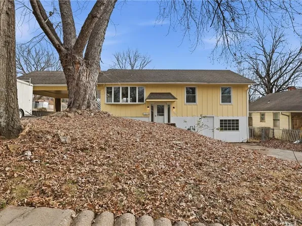 111 N Ditzler Ave, Independence, MO 64053