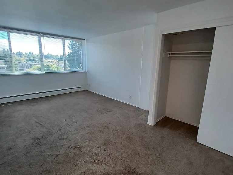 University View Apartments — Photo 15