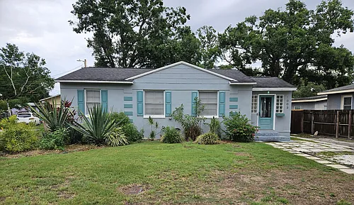 1003 W Berry Ave Photo 1