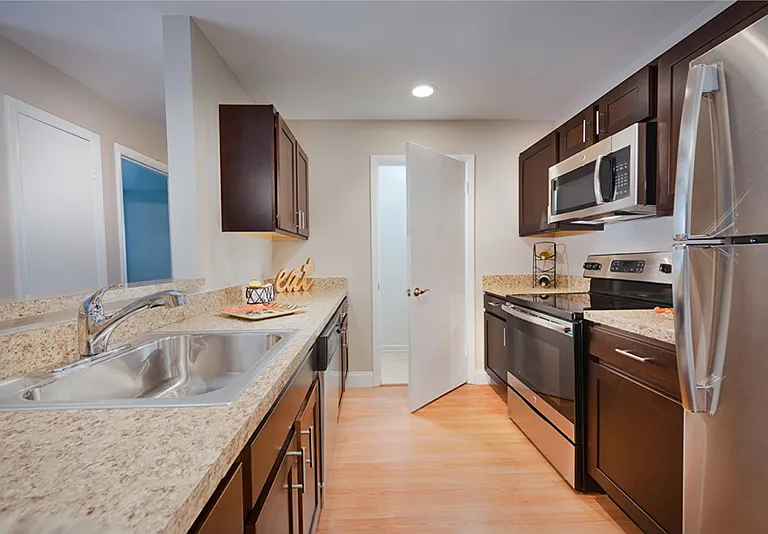 9190 Richmond Hwy — Photo 1