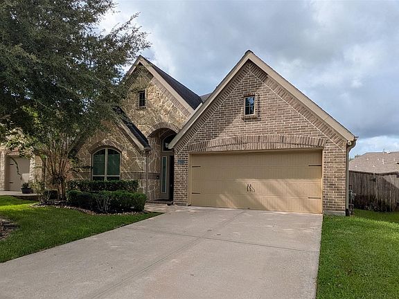 4th image of 115 Forest Heights Way