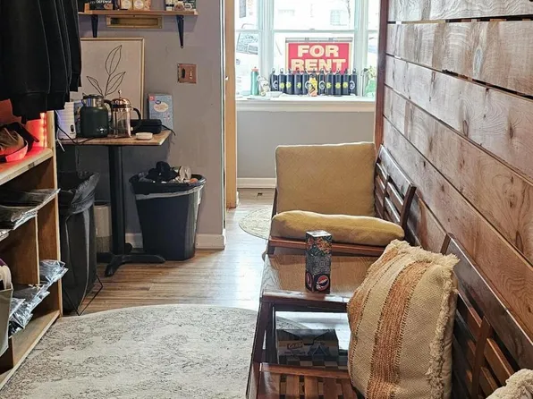 216 Market St Floor 1, Lewisburg, PA 17837