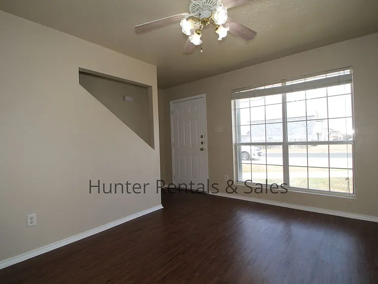 3904C Gus Dr — Photo 3