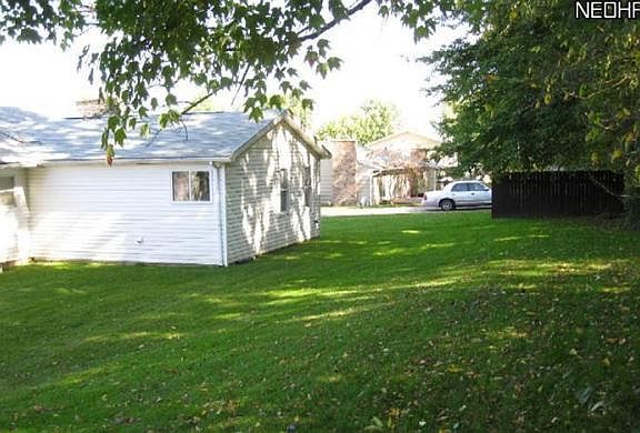 5th image of 3427 Glenbrook Dr