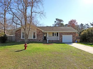405 Longleaf Rd, Summerville, SC 29486