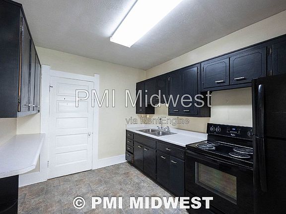 5th image of 447 E Jefferson St APT 3