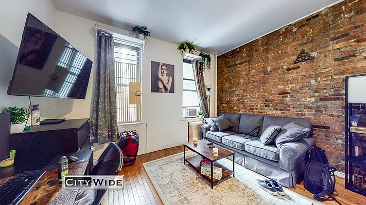 Rented by City Wide Apartments | media 12