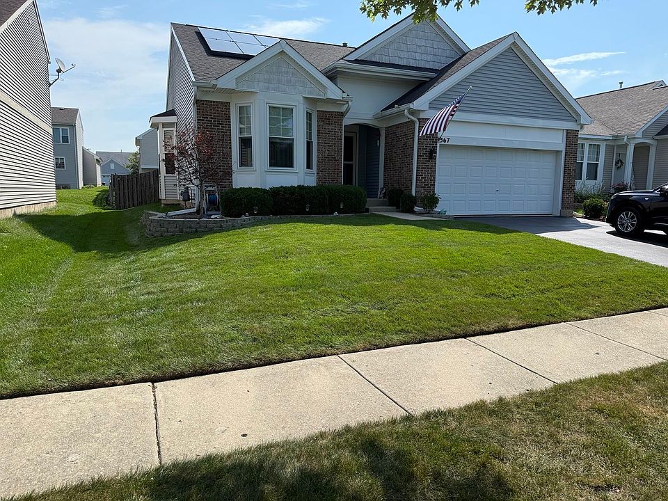 1st image of 367 Larkspur Ln