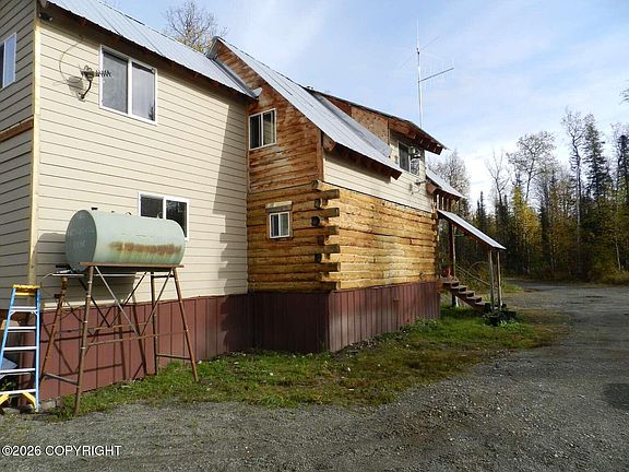2nd image of 16570 E Homestead Way