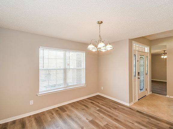 5th image of 3631 Whisper Creek Blvd