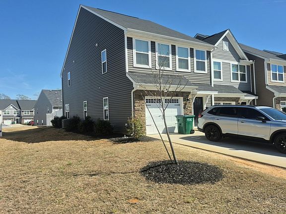 3rd image of 444 Triple Crown Way