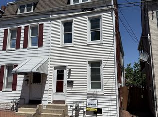 913 Blunston St, Columbia, PA 17512