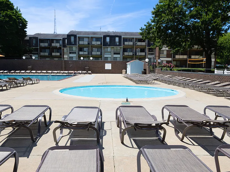 Summit Park Kid Pool