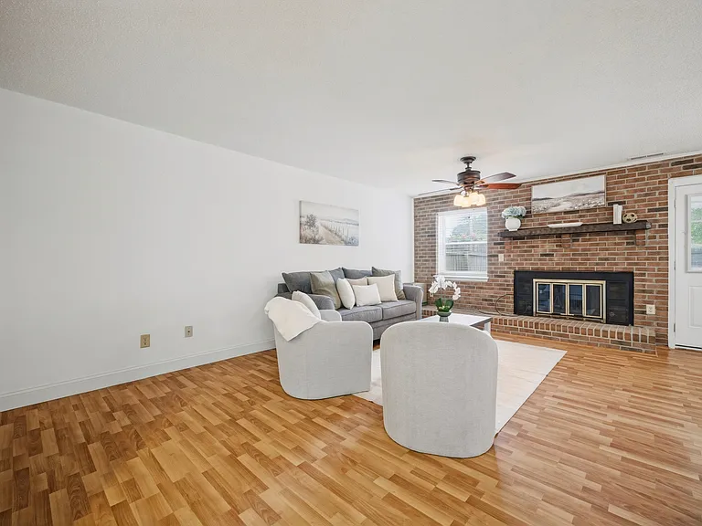 4559 Good Adams Ln — Photo 17