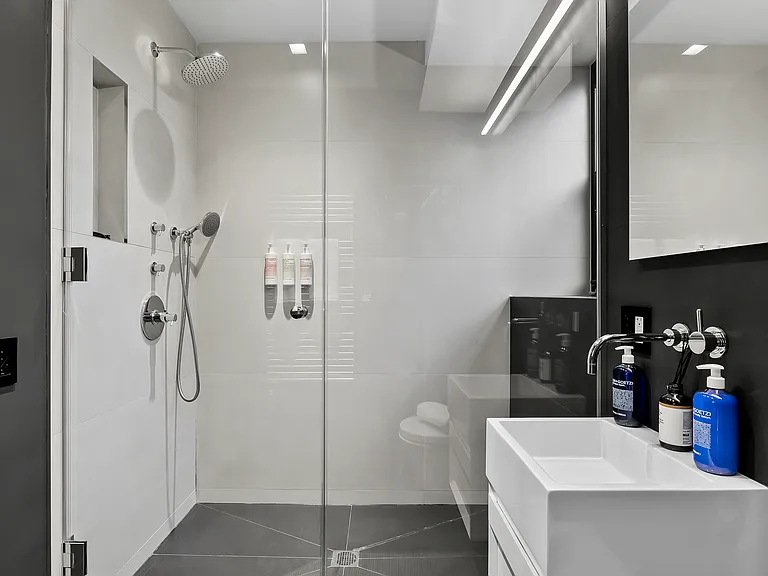 63 Downing St #2B — Photo 15