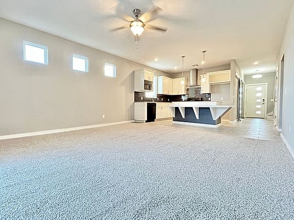 5th image of 9417 NW 91st Cir