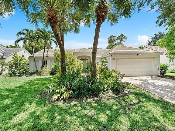 3rd image of 3715 Lancewood Place