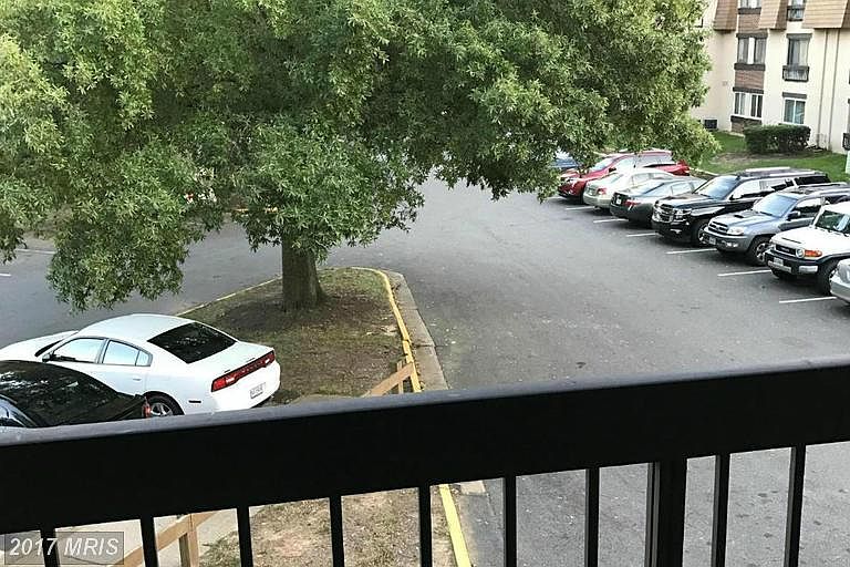 1st image of 3809 Laramie Pl