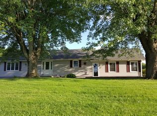 1326 S County Road 300 W, Petersburg, IN 47567