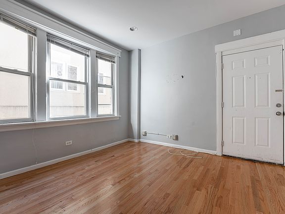 4th image of 3574 W Wabansia Ave #1F