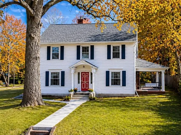 621 Greenwood Ave, Akron, OH 44320