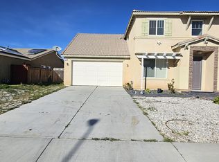 11056 Windcrest Ct, Adelanto, CA 92301