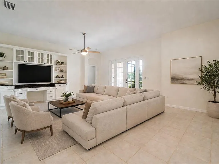 974 Kersfield Cir — Photo 8