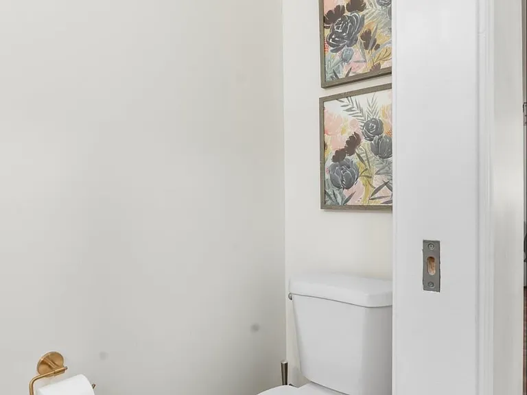 7431 E Taylor St — Photo 12