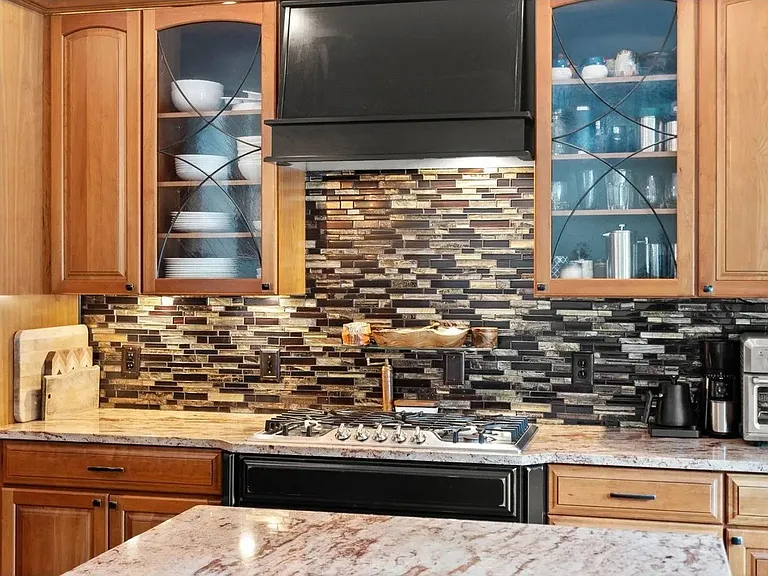 4601 Twin Peaks Dr — Photo 10