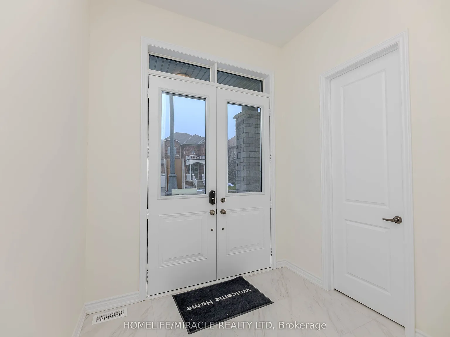 5 bed, $5,600 — Photo 4