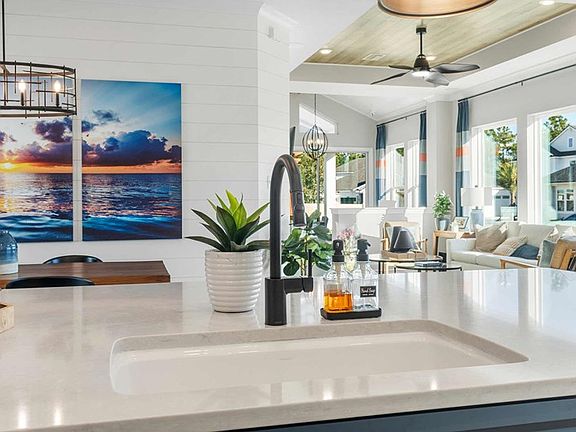 The Seahorse - Kitchen