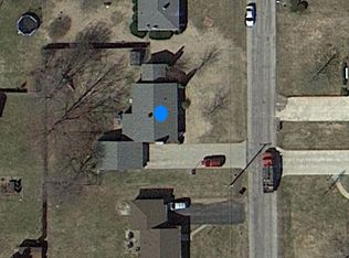 1008 Westfield Dr, Jackson, MI