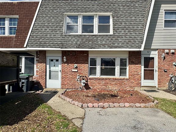2nd image of 64 Patio Road