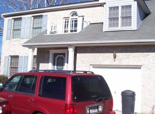 10 Perry Ridge Ct, Baltimore, MD 21237