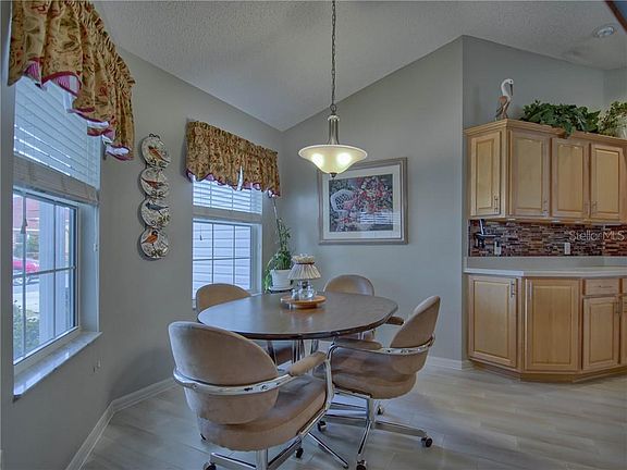 5th image of 1616 Belton Pl