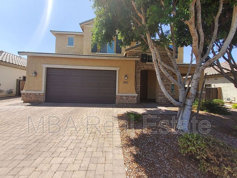 1st image of 1965 E Crescent Way