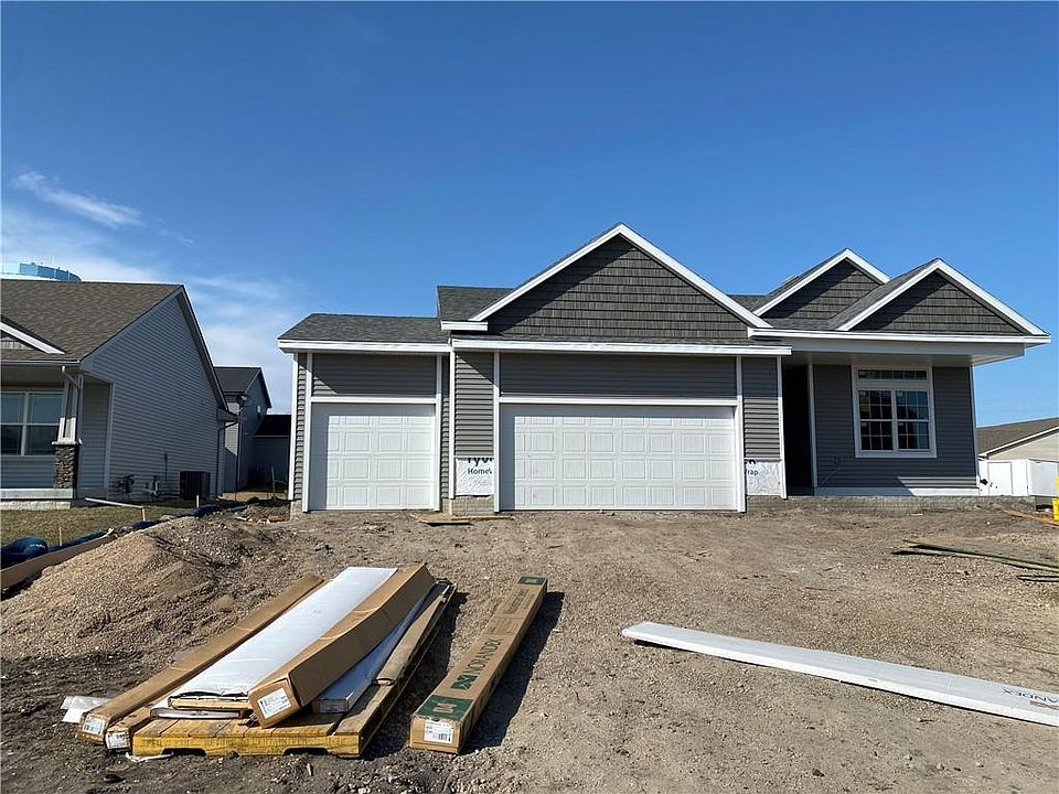 2nd image of 9537 Alderwood Dr