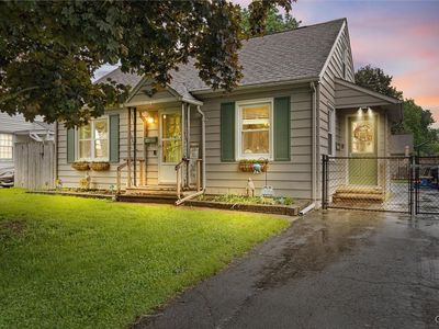 153 Everingham Rd, Syracuse, NY, 13205