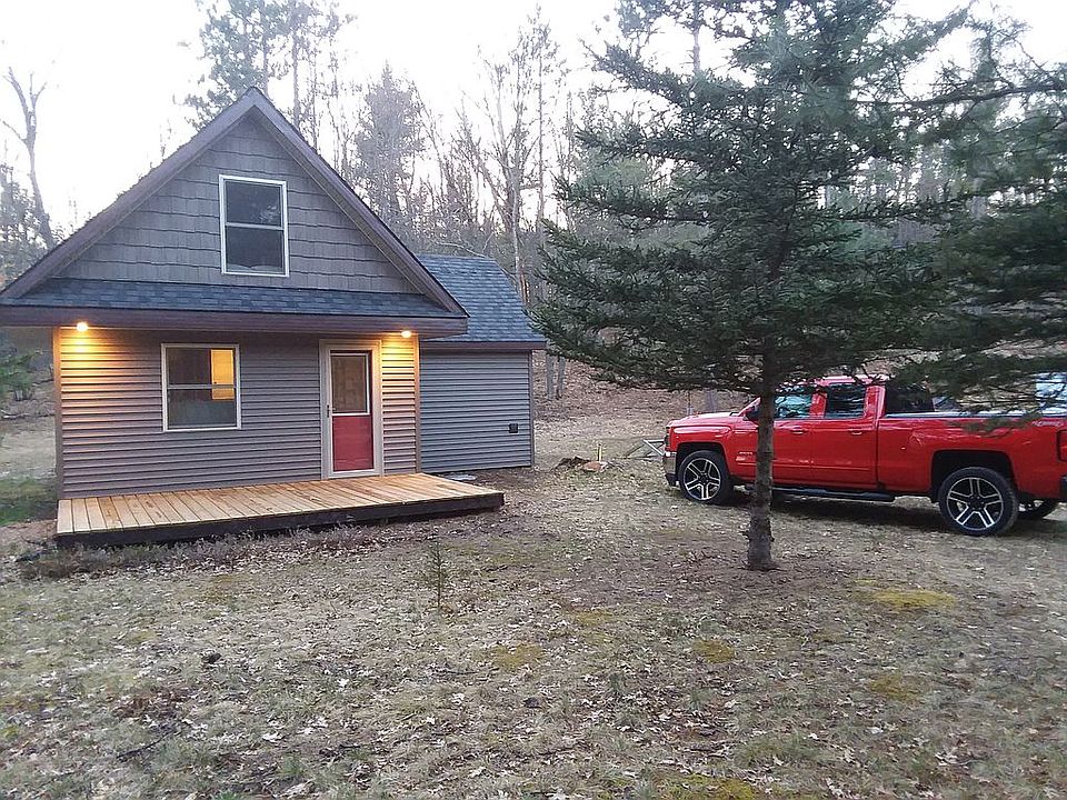 1st image of 15533 Oak Dr SE
