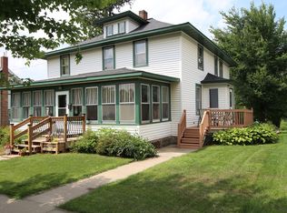 114 Minnesota St W, Cannon Falls, MN 55009