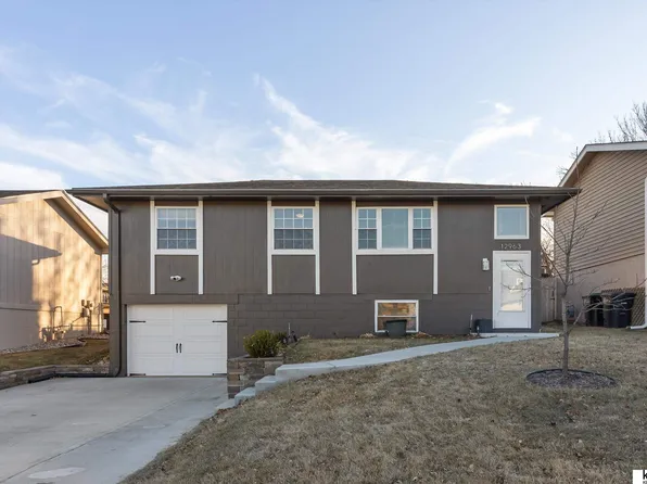 12963 Browne Cir, Omaha, NE 68164