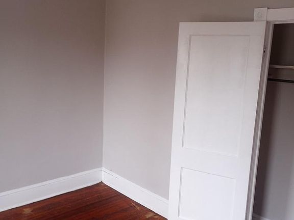 4th image of 427 Home Ave