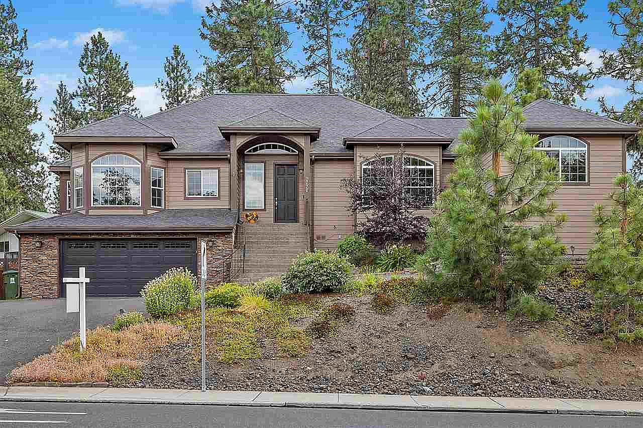 2220 E Rockwood Blvd, Spokane, WA 99203 Zillow