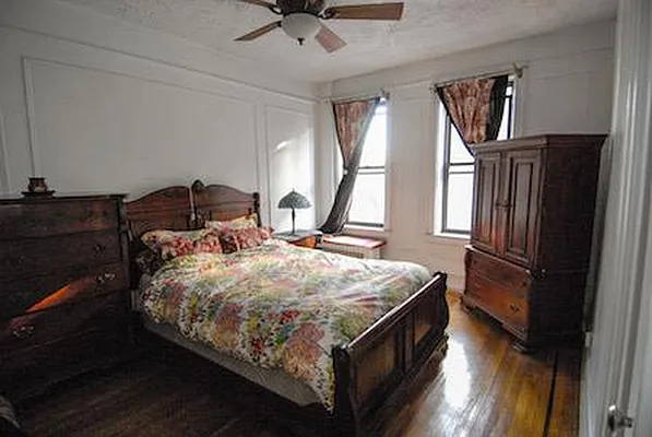 Sold by R New York | media 14