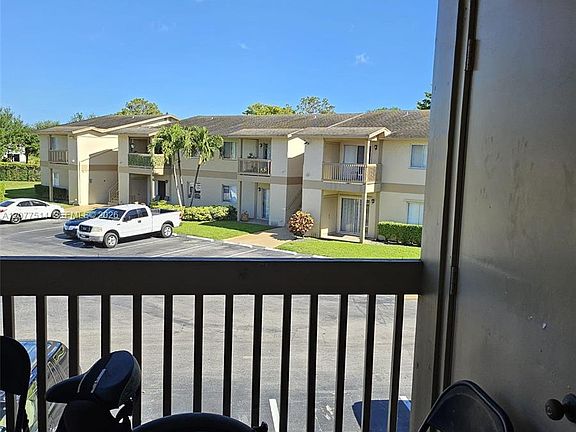 5th image of 1838 Abbey Rd APT 208